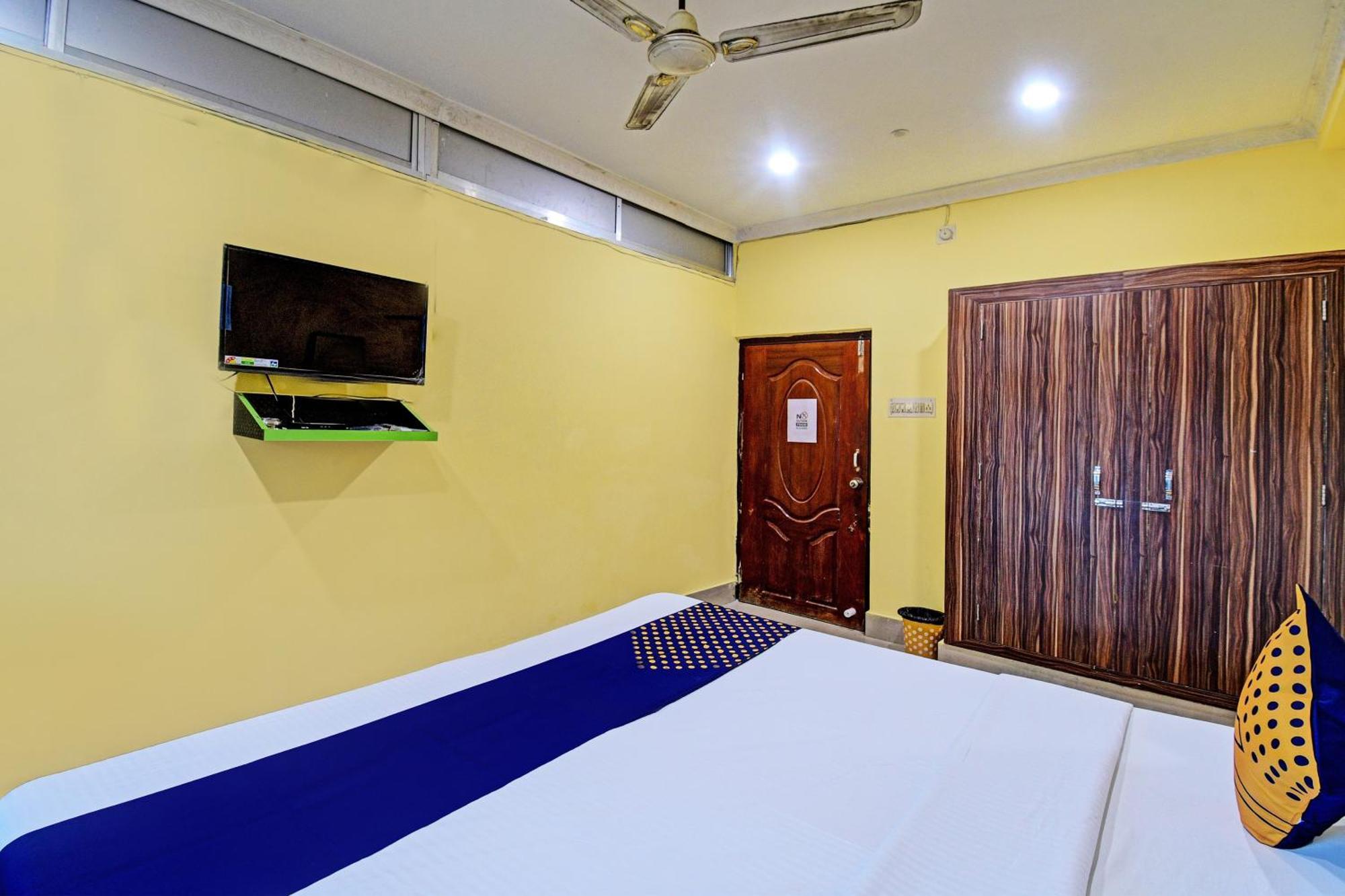 Oyo Flagship Pratikshya Guest House Baripada المظهر الخارجي الصورة